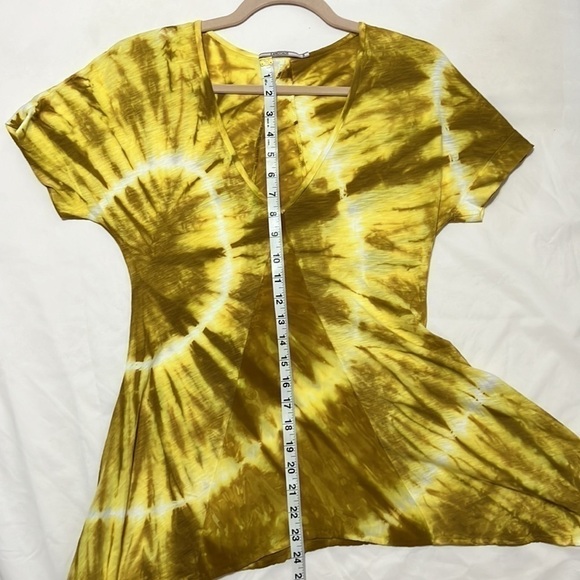 anthropologie Language Los Angeles Mustard Yellow Tie Dye Short Sleeve Shirt - Picture 7 of 8